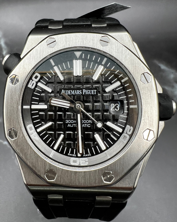 Audemars Piguet Royal Oak Offshore Diver 42MM Black Dial Rubber Strap ...