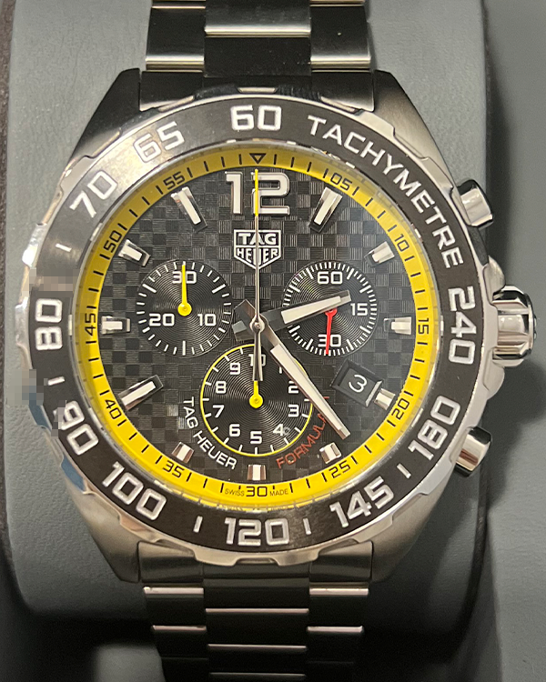 No Reserve - 2022 TAG Heuer Formula 1 Quartz Chronograph 43MM