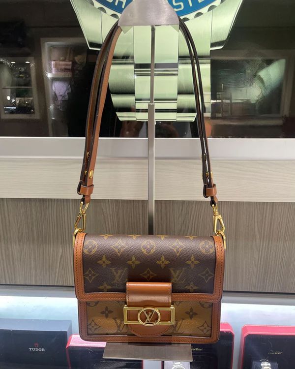 Louis Vuitton Accessories Mini Dauphine 7.9 x 5.9 x 3.5IN Monogram