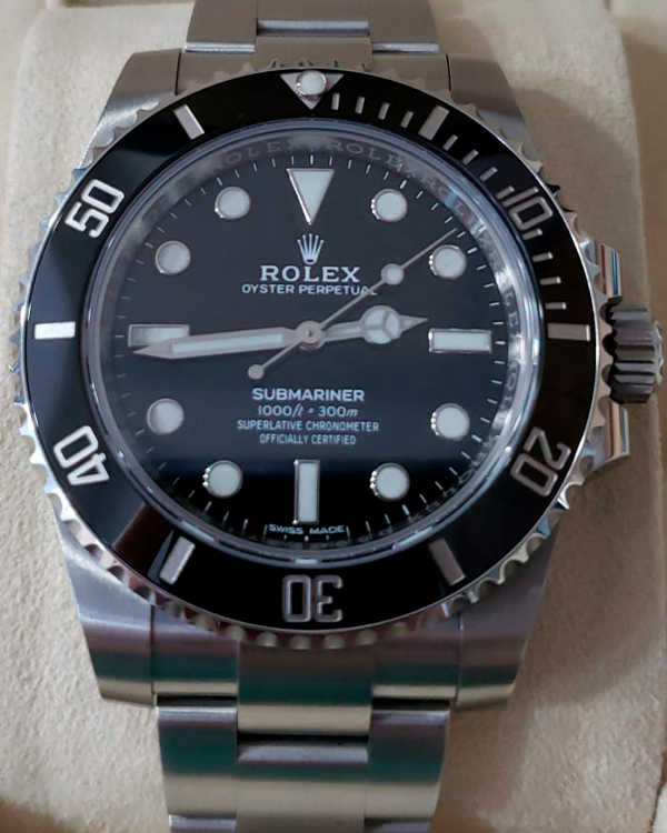 2020-rolex-submariner-no-date-40mm-black-dial-oystersteel-bracelet-11