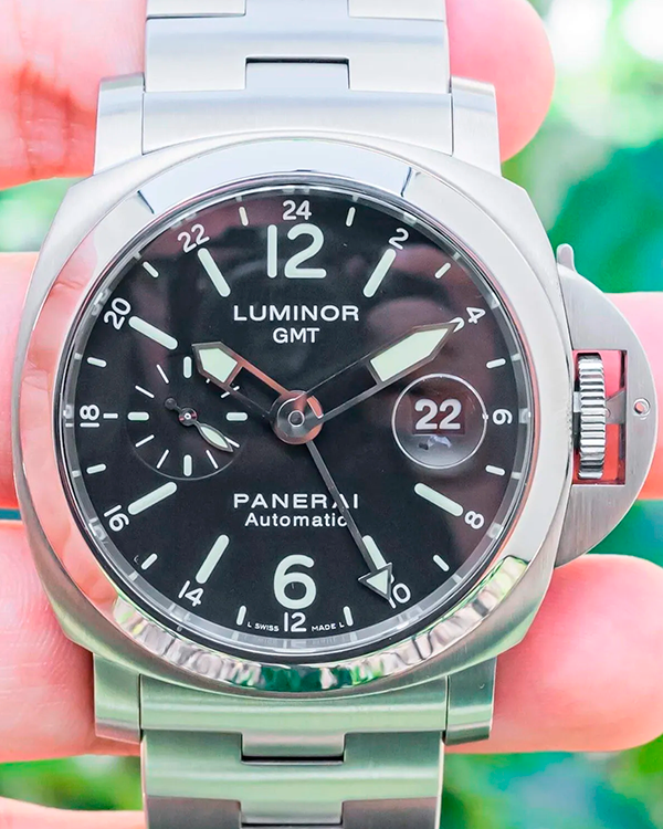 Panerai Luminor GMT 44MM Black Dial Steel Bracelet PAM00297