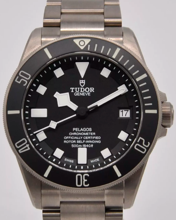 Tudor Pelagos Titanium Black 42mm (Ref. M25600TN)