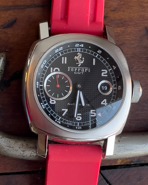 Panerai best sale ferrari red