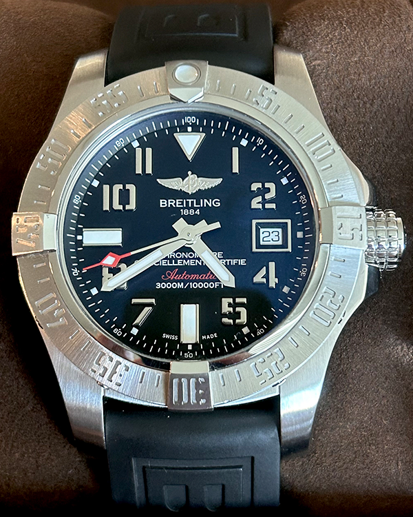 No Reserve - 2021 Breitling Avenger II "Seawolf" 45MM Black Dial Rubber Strap (A17331)