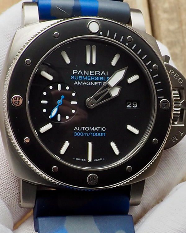 2021 Panerai Luminor Submersible 1950 3 Days Automatic 47MM Black Dial Rubber Strap (PAM01389)