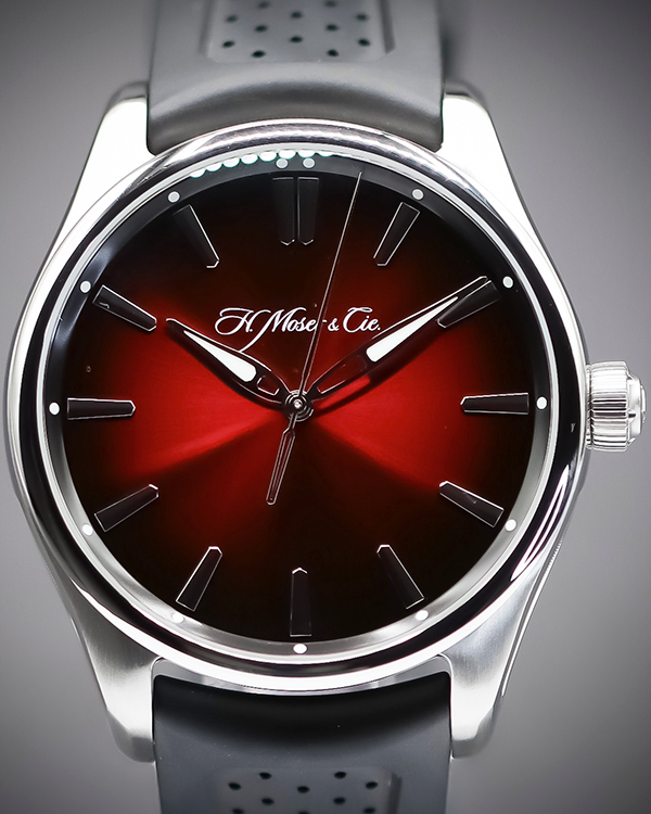 2021 H. Moser & Cie. Pioneer Centre Seconds 42.8MM Red Dial Rubber Strap (3200-1207)