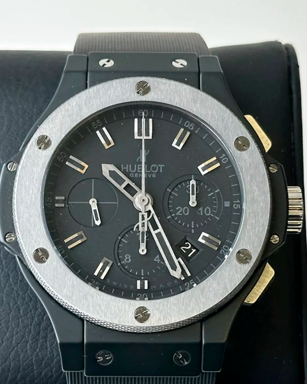 Hublot Big Bang Ice Bang 44MM Black Dial Rubber Strap (301.CK.1140.RX)