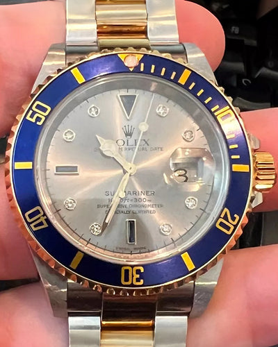 1999 (A Serial) Rolex Submariner Date  "Sultan Serti" 40MM Silver Dial Two-Tone Oyster Bracelet (16613)