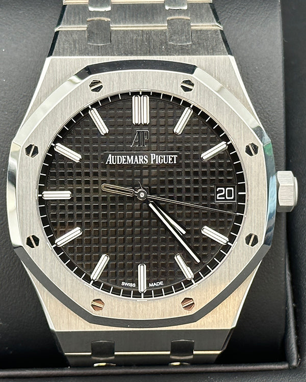 2022 Audemars Piguet Royal Oak Stainless Steel Black Dial (15500ST)