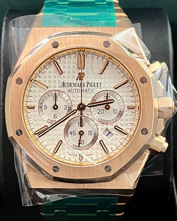 2017 Audemars Piguet Royal Oak Chronograph 41MM Silver Dial Rose Gold Bracelet (26320OR.OO.1220OR.02)