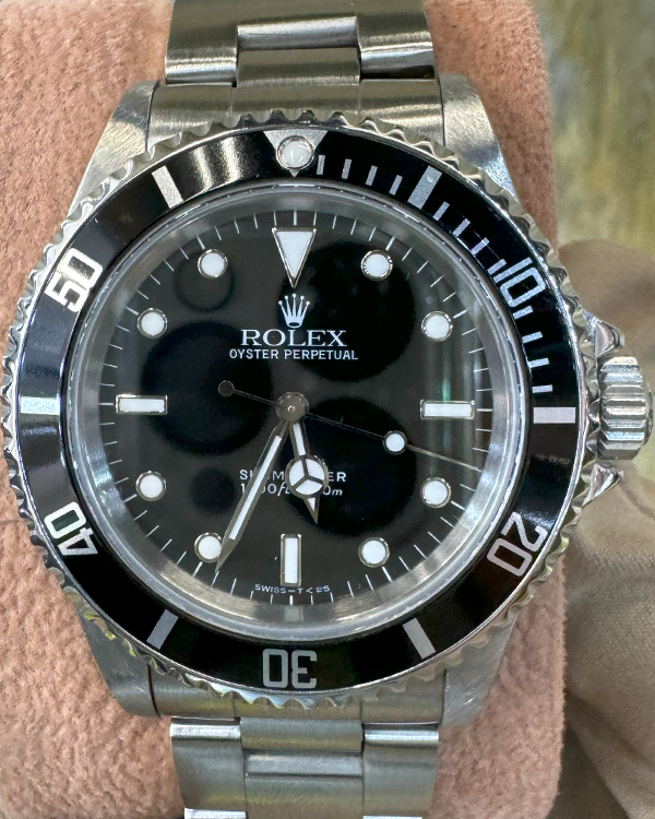 Rolex Submariner No-Date 40MM Black Dial Steel Bracelet (14060)