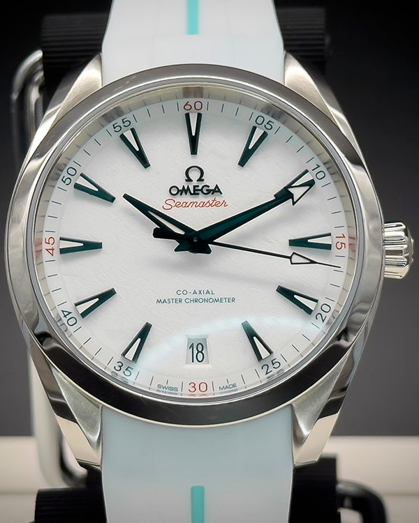 2023 Omega Seamaster Aqua Terra "Beijing 2022" 41MM White Dial Rubber Strap (522.10.41.21.04.001)