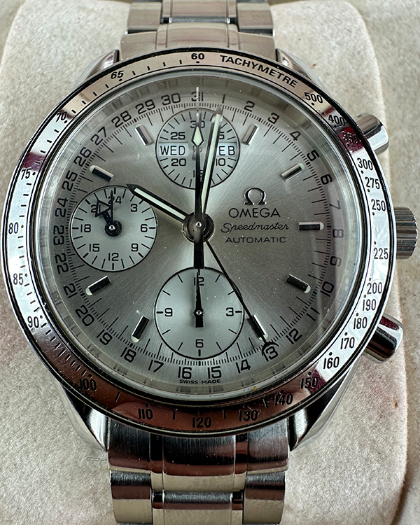 No Reserve - 2000 Omega Speedmaster Day-Date 39MM Silver Dial Steel Bracelet (3523.30.00)