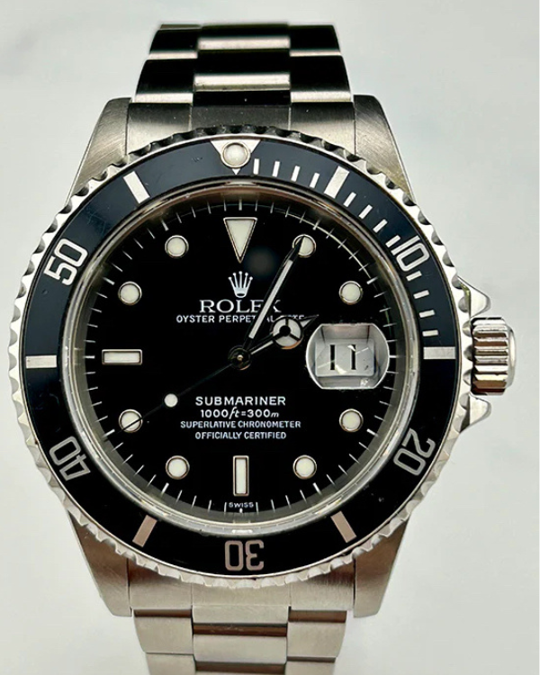 Rolex Submariner Date 40MM Black Dial Oyster Bracelet (16610)