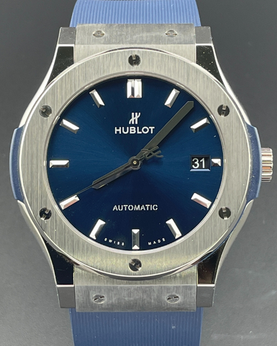 2016 Hublot Classic Fusion 45MM Titanium Blue Dial Rubber Strap (511.NX.7170.LR)