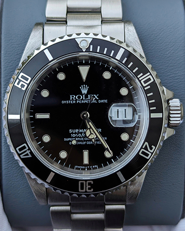 Rolex Submariner Date 40MM Black Dial Steel Bracelet (16610)