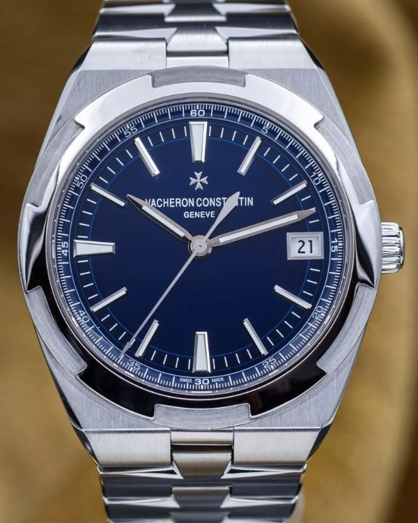 2022 Vacheron Constantin Overseas 41MM Blue Dial Steel Bracelet (4500V/110A-B128)