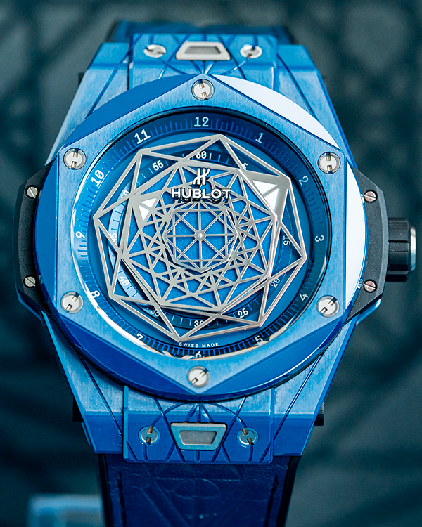 2020 Hublot Big Bang Sang Bleu Skeletonized Dial Limited Edition of 200 pcs. (415.EX.7179.VR.MXM19)