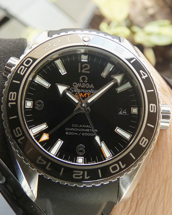 2019 Omega Seamaster Planet Ocean 600M Co-Axial Chronometer GMT 43.5MM Steel Black Dial (232.32.44.22.01.001)