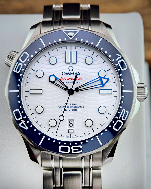 2021 Omega Seamaster Diver 300M "Tokyo 2020" 42MM White Dial Steel Bracelet (522.30.42.20.04.001)