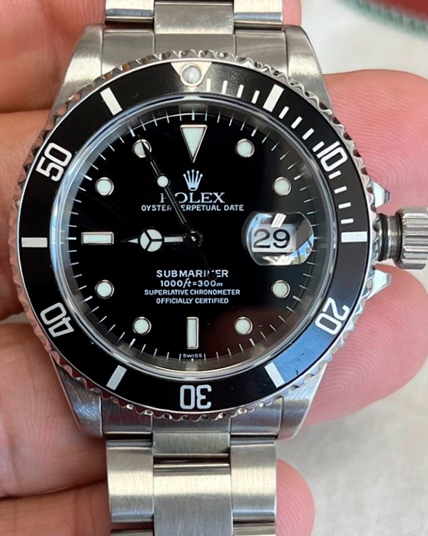 1999 Rolex Submariner Date 40MM Black Dial Oyster Bracelet (16610)