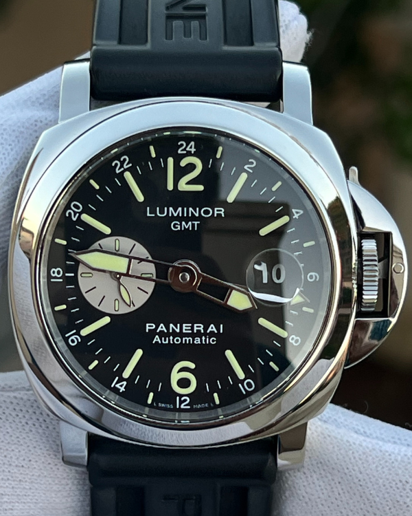 Panerai Luminor GMT Automatic 44MM Strap Steel Black Dial (PAM00088)