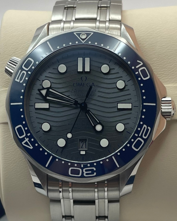 2022 Omega Seamaster Diver 300M Co-Axial Master Chronometer 42MM Steel Grey Dial (210.30.42.20.06.001)