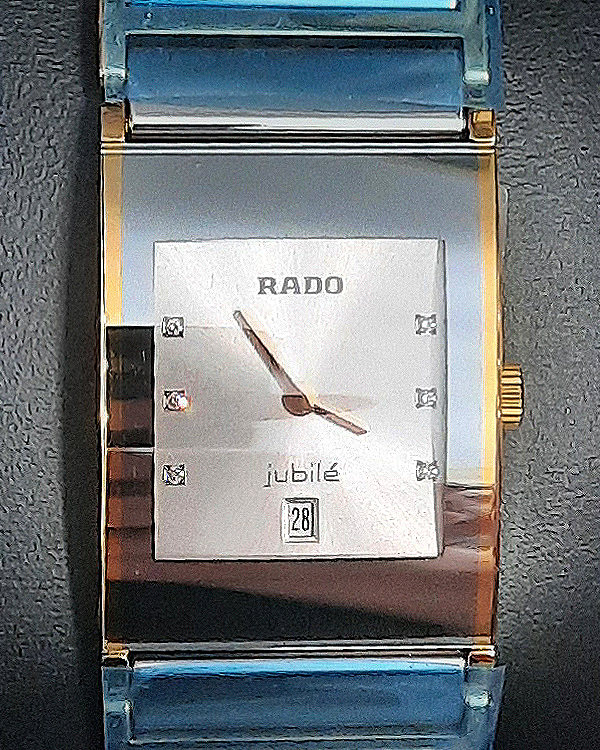 2017 Rado Diastar 30x25.5MM Quartz Silver Dial Two-tone Bracelet (01.160.0749.3.070)