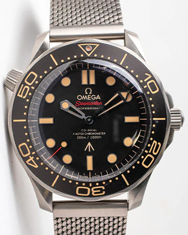 2022 Omega Seamaster Diver 300M "007 No Time to Die" 42MM Brown Dial Titanium Bracelet (210.90.42.20.01.001)