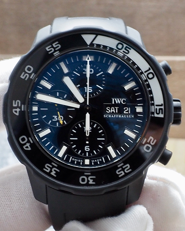 IWC Schaffhausen Aquatimer Chronograph "Galapagos Island" 43.5MM Black Dial Rubber Strap (IW376705)