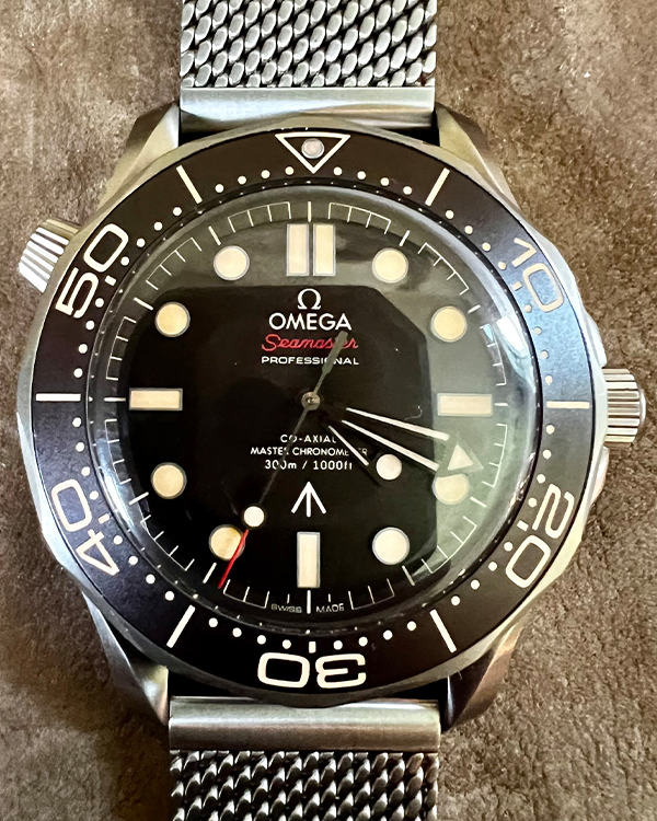 2023 Omega Seamaster Diver 300M "007" Edition 42MM Titanium Brown Dial (210.90.42.20.01.001)