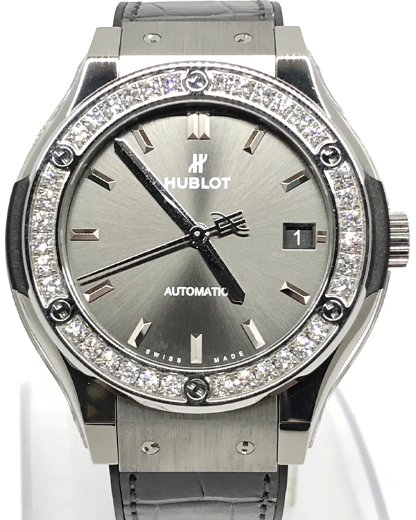 Hublot Classic Fusion 38MM Grey Dial Rubber/Leather Strap (565.NX.7071.LR.1204)