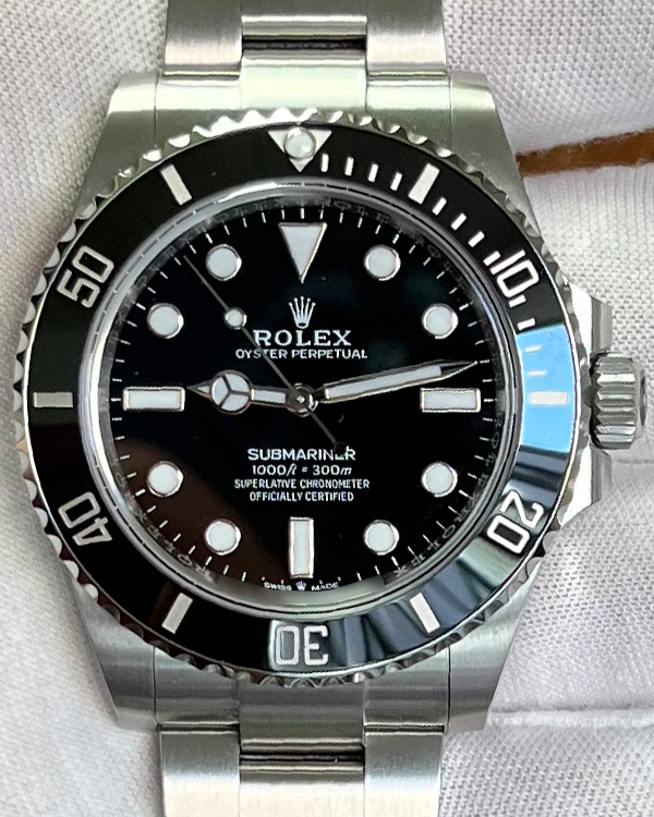 2023 Rolex Submariner No Date 41MM Black Dial Oyster Bracelet (124060)