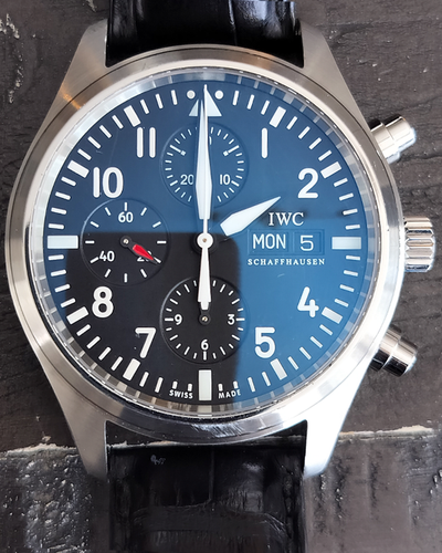 2007 IWC Schaffhausen Pilot Chronograph 42MM Black Dial Leather Strap (IW371701)