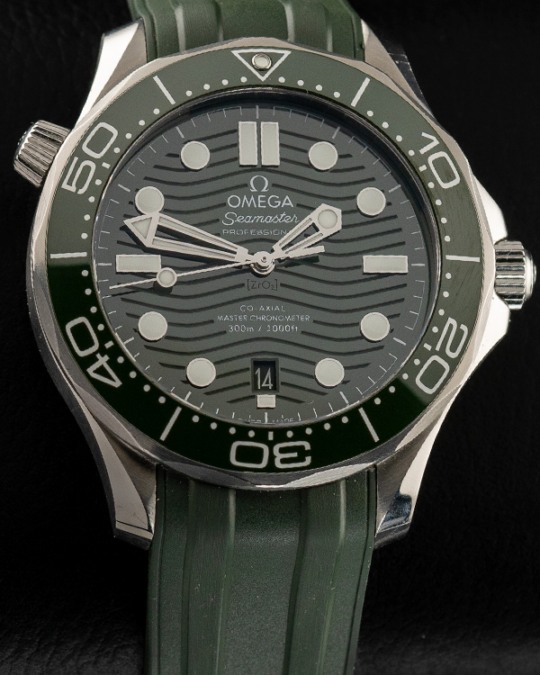 2023 Omega Seamaster Diver 300M 42MM Green Dial Rubber Strap (210.32.42.20.10.001)