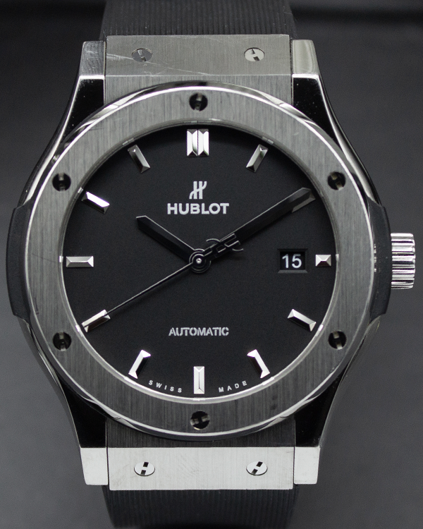 Hublot Classic Fusion 42MM Black Dial Rubber Strap (542.NX.1171.RX)