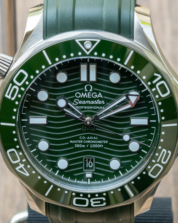 2023 Omega Seamaster Diver 300M Co-Axial Master Chronometer Steel Green Dial (210.32.42.20.10.001)
