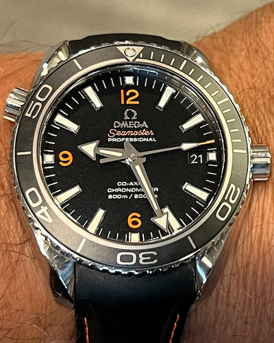 Omega Seamaster Planet Ocean 600M 42MM Black Dial Rubber Strap (232.32.42.21.01.005)