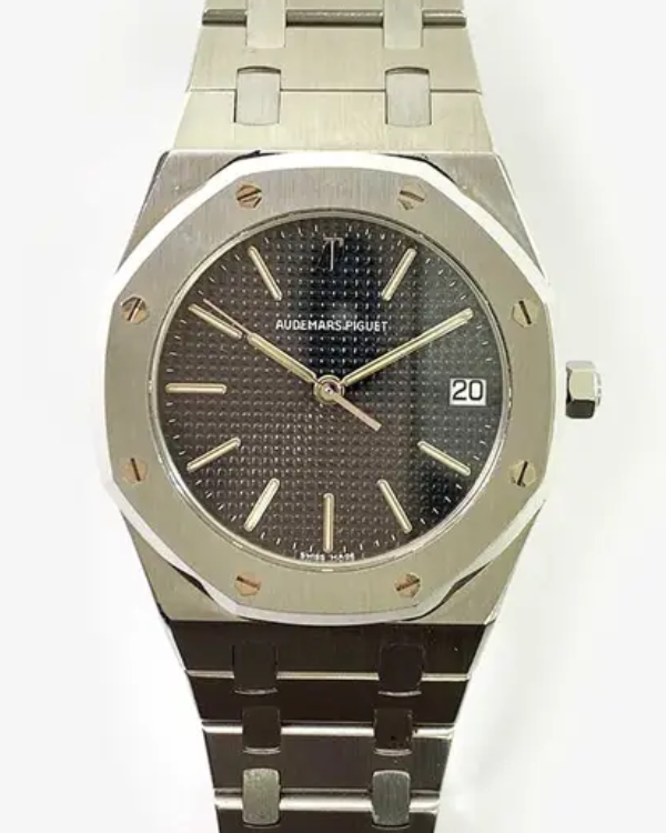 Audemars Piguet Royal Oak 33MM Quartz Black Dial Steel Bracelet (56023ST)