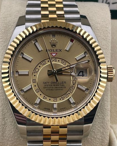 2021 Rolex Sky-Dweller 42MM Champagne Dial Two-Tone Jubilee Bracelet (326933)