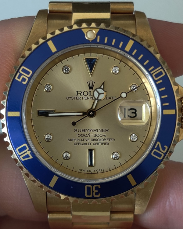 1991 (N Series) Rolex Submariner Date 40MM Champagne Dial Yellow Gold Bracelet (16618)