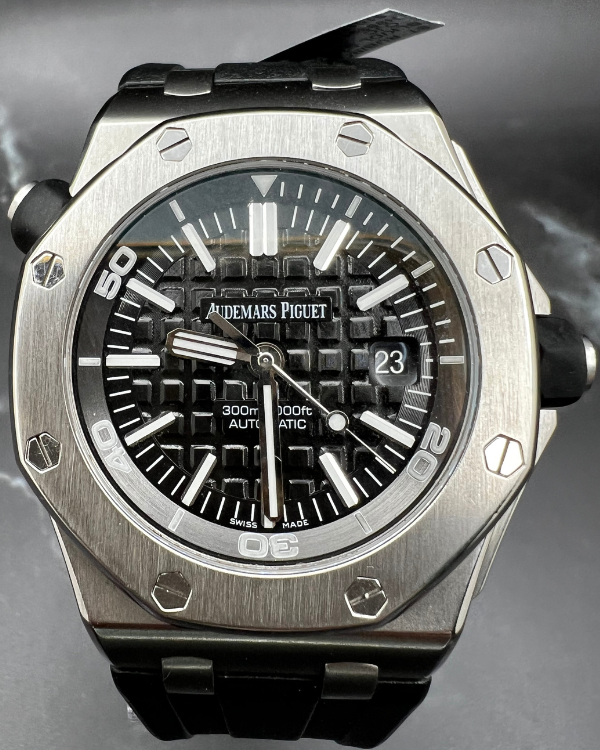 Audemars Piguet Royal Oak Offshore Diver 42MM Black Dial Rubber Strap (15703ST.OO.A002CA.01)