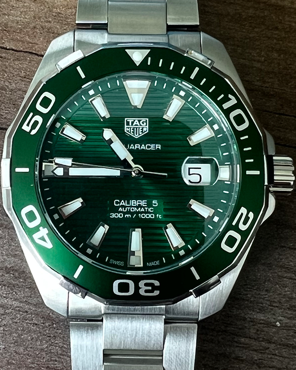 No Reserve - TAG Heuer Aquaracer 300M Steel Green Dial (WAY201S.BA0927)