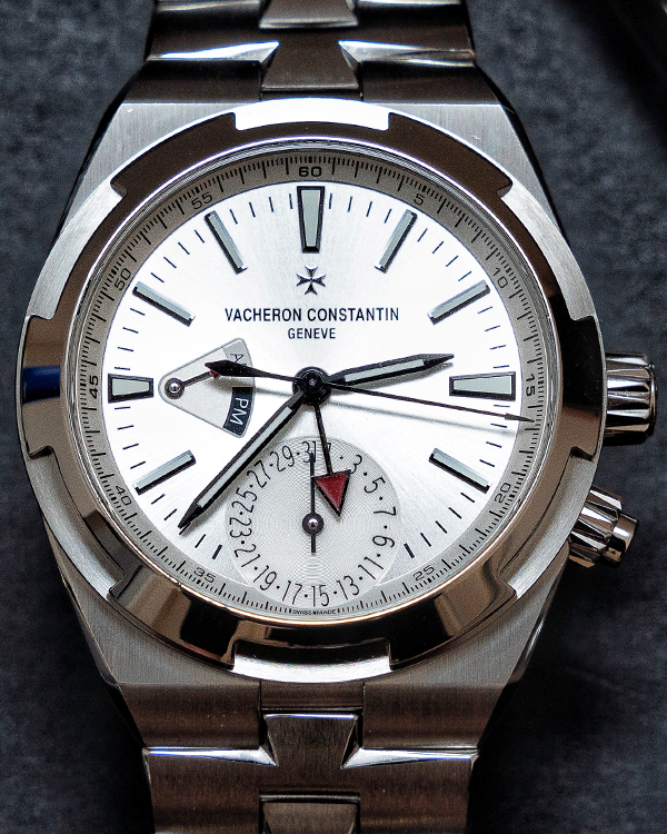 2023 Vacheron Constantin Overseas Dual Time 41MM Silver Dial Steel Bracelet (7900V/110A-B333)