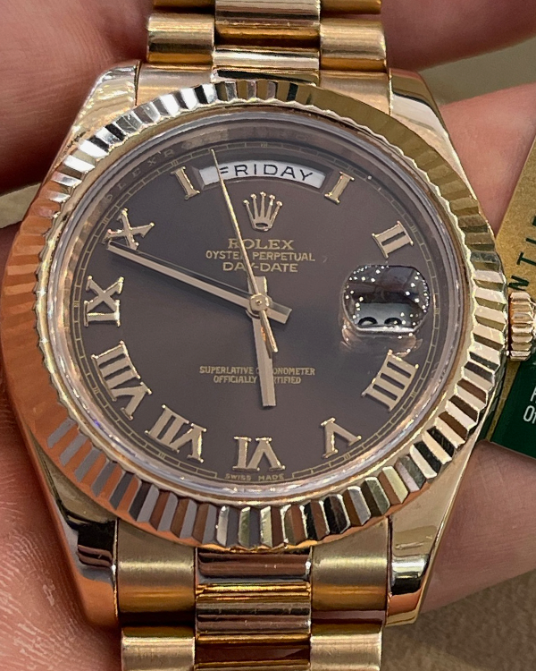 2010 Rolex Day-Date II President Bracelet Rose Gold Chocolate Dial (218235)