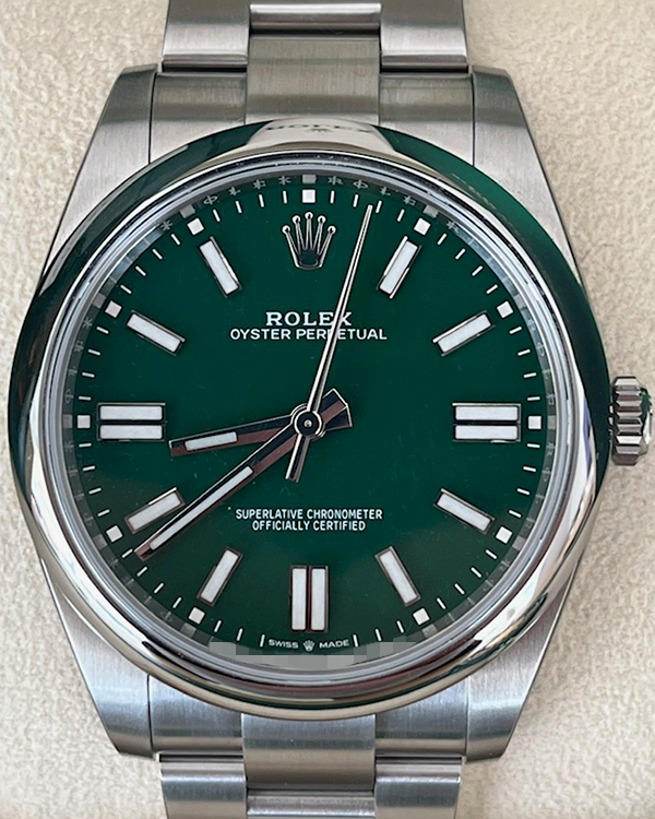 2022 Rolex Oyster Perpetual 41MM Green Dial Oystersteel Bracelet (124300)