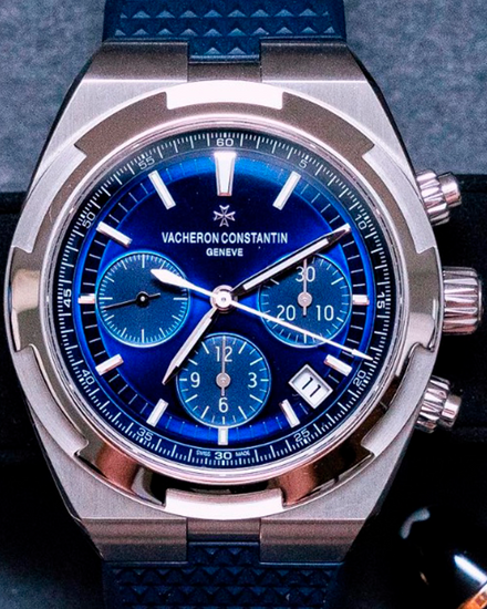 2022 Vacheron Constantin Overseas Chronograph 42.5MM Blue Dial Rubber Strap (5500V/110A-B148)