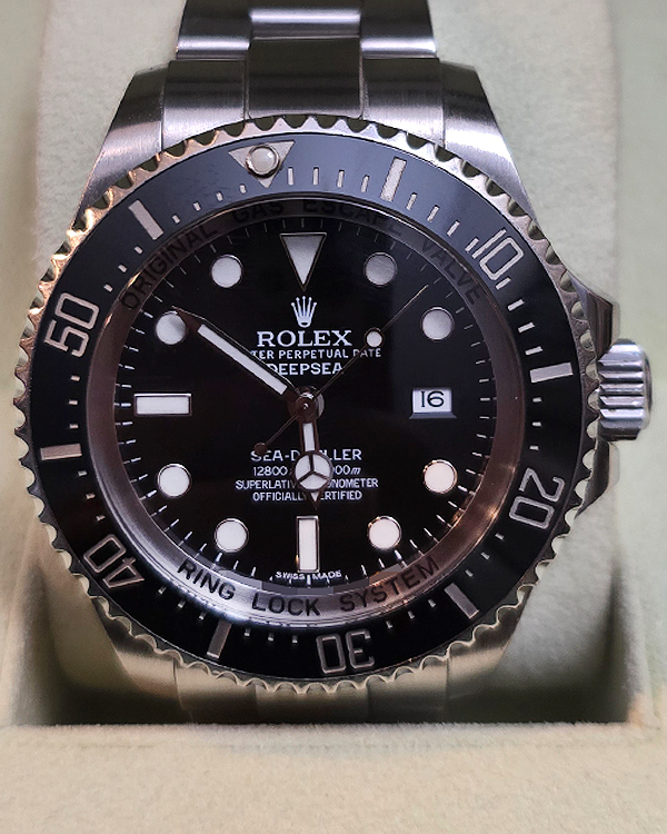 2014 Rolex Sea-Dweller 44MM Black Dial Oyster Bracelet (116660)