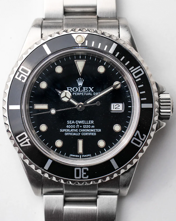 2001 (P Serial) Rolex Sea-Dweller 4000 40MM Black Dial Steel Bracelet (16600)