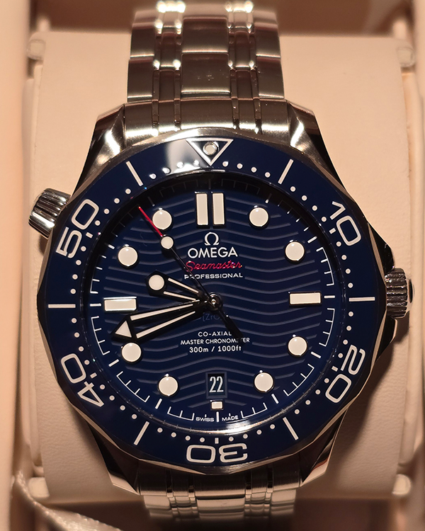 2020 Omega Seamaster Diver 300M 42MM Blue Dial Steel Bracelet (210.30.42.20.03.001)